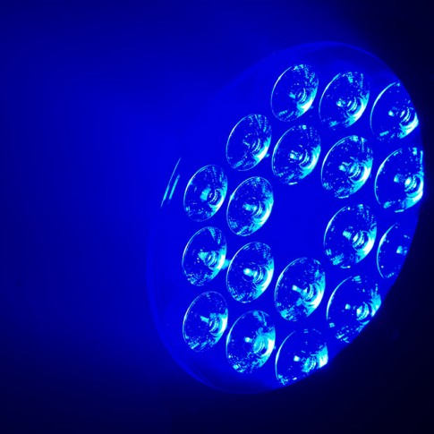 Мощный прожектор LED PAR 18x10 Вт | arenda